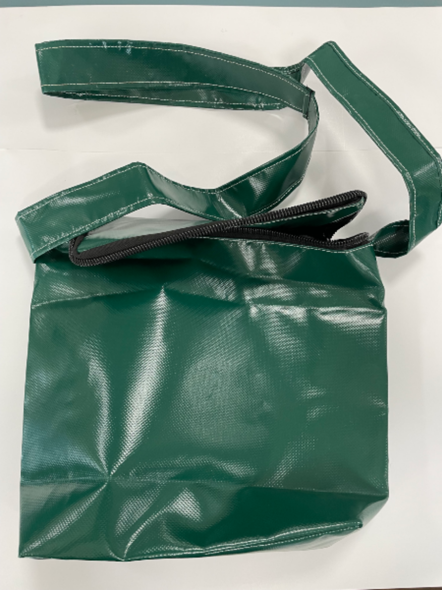 Picture of PVC FULL FACE BAG - EXTENDED STRAP WITH ALLIANCE LOGO